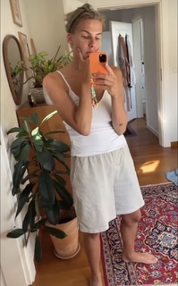 Marta Wierzbicka feet photo thumbnail