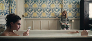 Lily James feet photo thumbnail