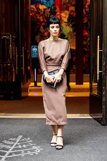 Lily Allen feet photo thumbnail