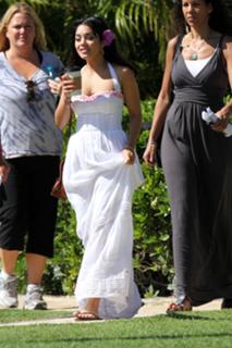 Vanessa Hudgens feet photo thumbnail