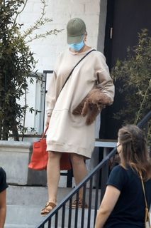 Katy Perry feet photo thumbnail