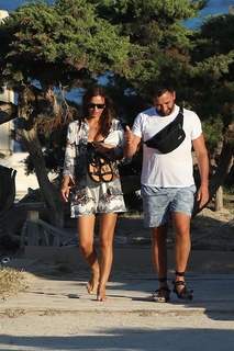 Irina Shayk feet photo thumbnail