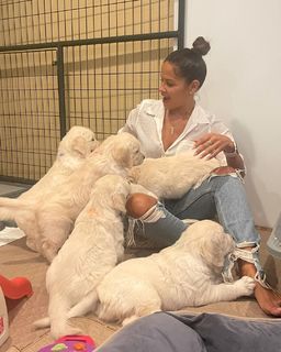Rocsi Diaz feet photo thumbnail