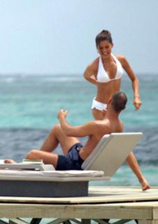 Laetitia Casta feet photo thumbnail