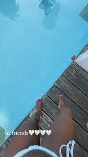 Simone Biles feet photo thumbnail