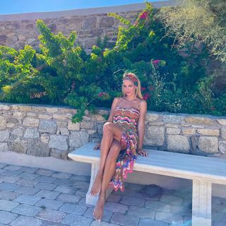 Doukissa Nomikou feet photo thumbnail