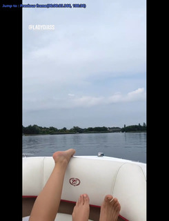 Karolina Kowalkiewicz feet photo thumbnail