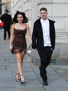 Georgia May Foote feet photo thumbnail