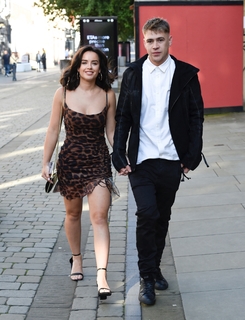 Georgia May Foote feet photo thumbnail