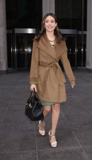 Emmy Rossum feet photo thumbnail