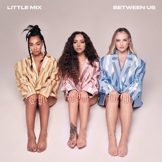 Perrie Edwards feet photo thumbnail