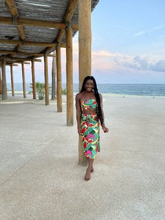 Simone Biles feet photo thumbnail
