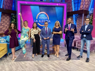 Laura González feet photo thumbnail