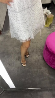 Katarzyna Cichopek feet photo thumbnail
