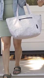 Brie Garcia feet photo thumbnail