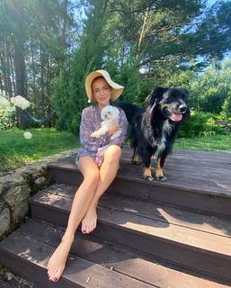 Edyta Herbus feet photo thumbnail