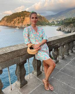 Chiara Ferragni feet photo thumbnail