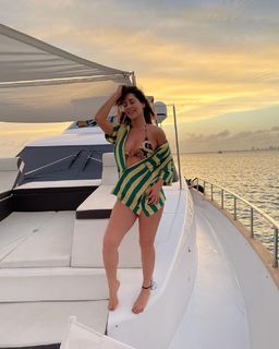 Carmen Villalobos feet photo thumbnail