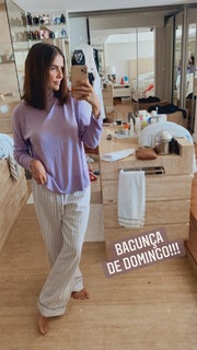 Deborah Secco feet photo thumbnail