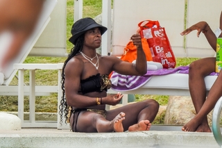 Simone Biles feet photo thumbnail