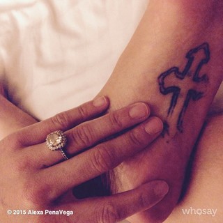 Alexa PenaVega feet photo 4