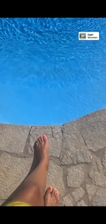 Veronica Maya feet photo thumbnail