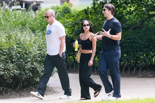 Zoë Kravitz feet photo thumbnail