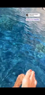 Veronica Maya feet photo thumbnail