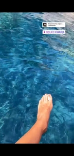 Veronica Maya feet photo thumbnail
