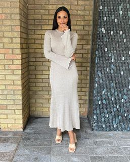 Rochelle Humes feet photo thumbnail