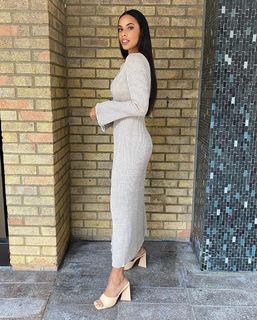 Rochelle Humes feet photo thumbnail