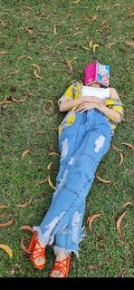 Tamannaah Bhatia feet photo thumbnail