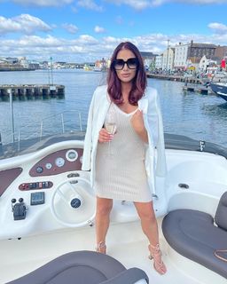 Amy Childs feet photo thumbnail