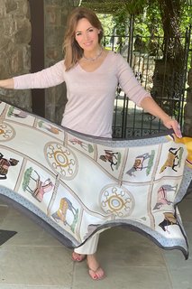 Lisa Robertson feet photo thumbnail