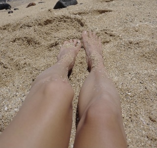 Nikki Reed feet photo thumbnail