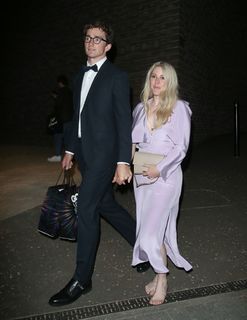 Ellie Goulding feet photo thumbnail