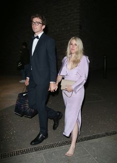 Ellie Goulding feet photo thumbnail