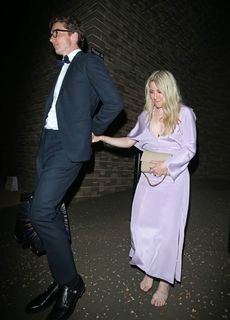 Ellie Goulding feet photo thumbnail
