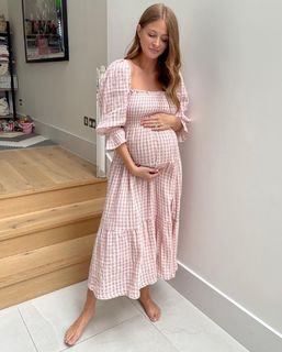 Millie Mackintosh feet photo thumbnail