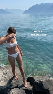 Marta Wierzbicka feet photo thumbnail