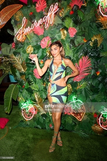 Chantel Jeffries feet photo thumbnail