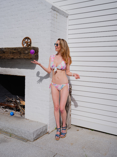 Eva Amurri feet photo thumbnail