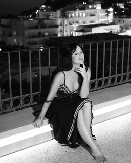 Katy Perry feet photo thumbnail