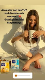 Carolina Ardohain feet photo thumbnail