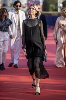 Clémence Poésy feet photo 1