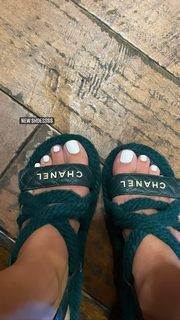 Corinna Kopf feet photo thumbnail