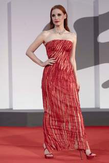 Jessica Chastain feet photo thumbnail