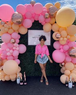 Angela Yee feet photo thumbnail