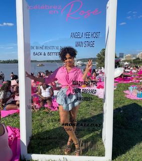 Angela Yee feet photo thumbnail