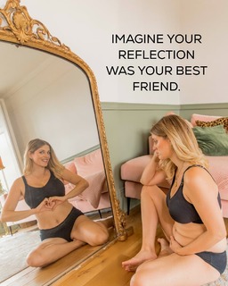 Ashley James feet photo thumbnail